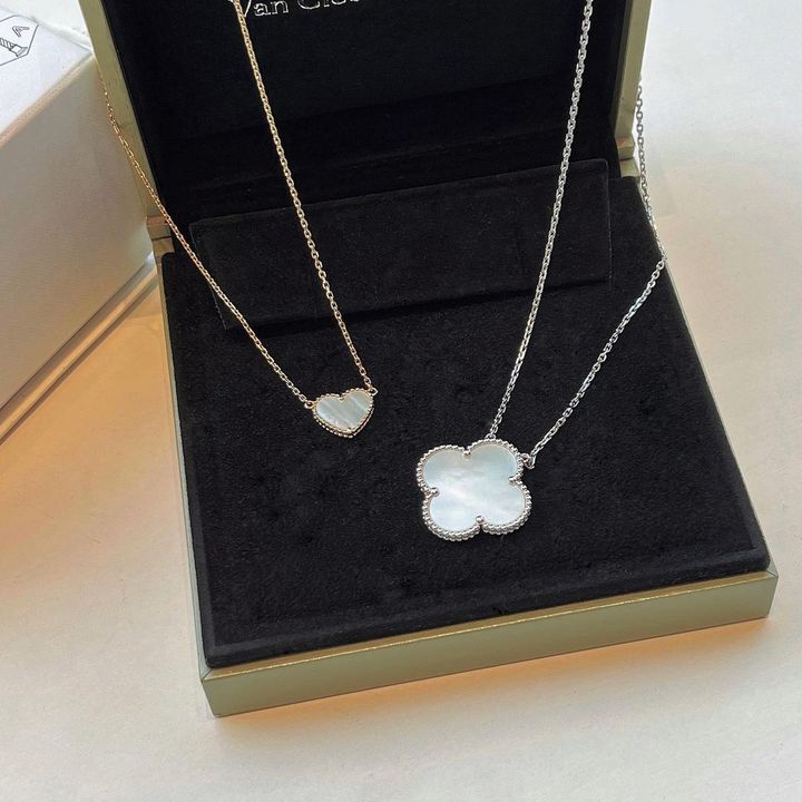 一生もののハイジュエリーのネックレス