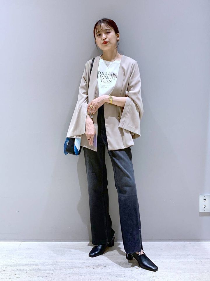 画像4: 出典：.st