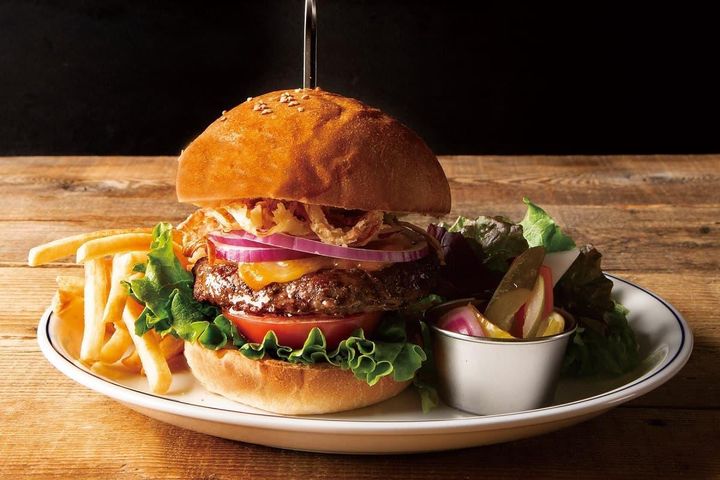 「ハドソンバーガー」1639円／CAFE HUDSON