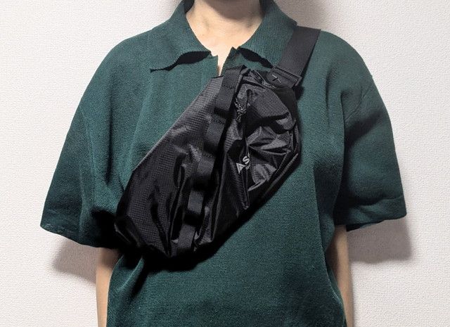 ボディバッグかけたところ