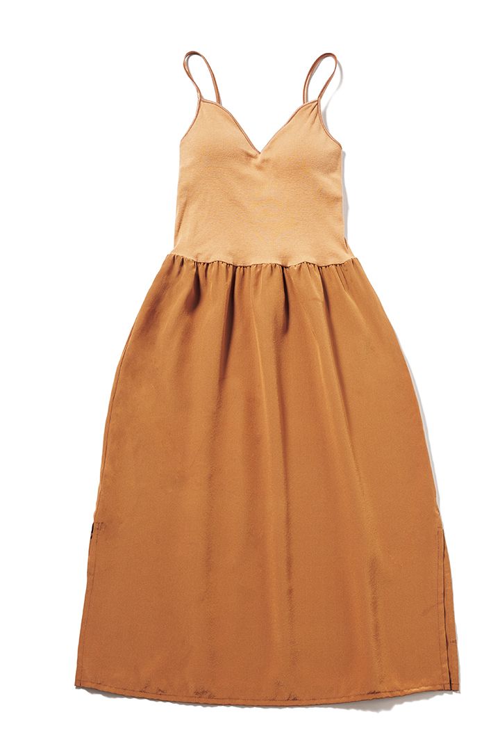 《ユニクロ》で買える！白い服にまつわる悩みを解決するアイテム