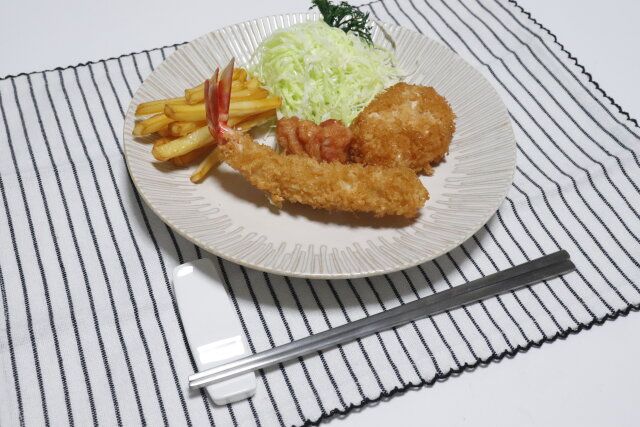 ダイソー ランチマット ピコット刺繍 使用例