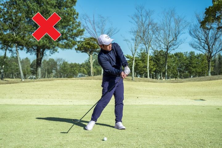 FWで“飛ばせるフィニッシュ”はどっち…？人気コーチがわかりやすく解説