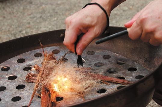 ファミリーキャンプは何をするのが正解？超快適に過ごすための簡単なテクニックを紹介！