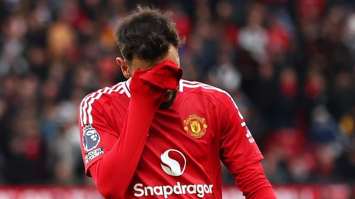 ブルーノ・フェルナンデス、人生初の一発退場…「絶対レッドカードじゃない」と不満