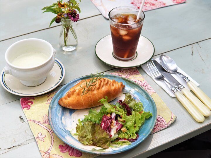 古都鎌倉で英国を感じるショップ巡り♪スコーンの美味しい紅茶専門店から英国アンティークのショップまで