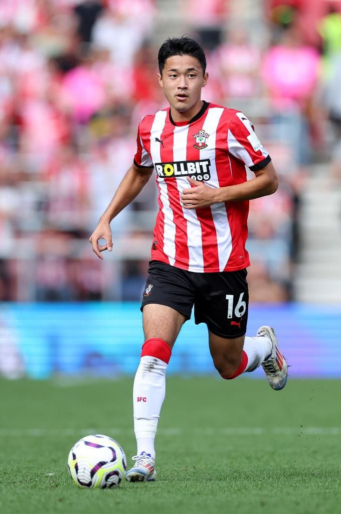 菅原由勢も！昇格組サウサンプトン、2024-25シーズンのカギを握る「新加入選手」3名