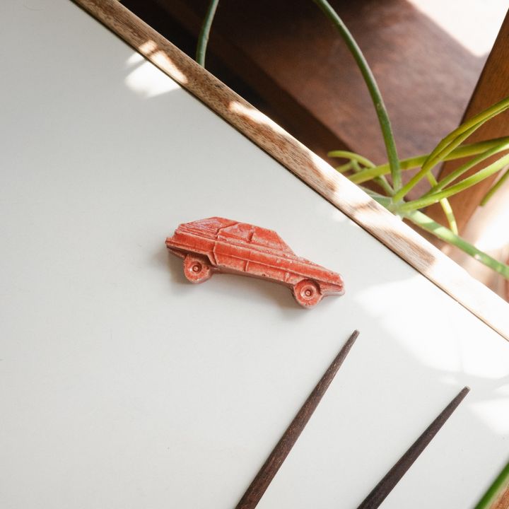 クルマの箸置き