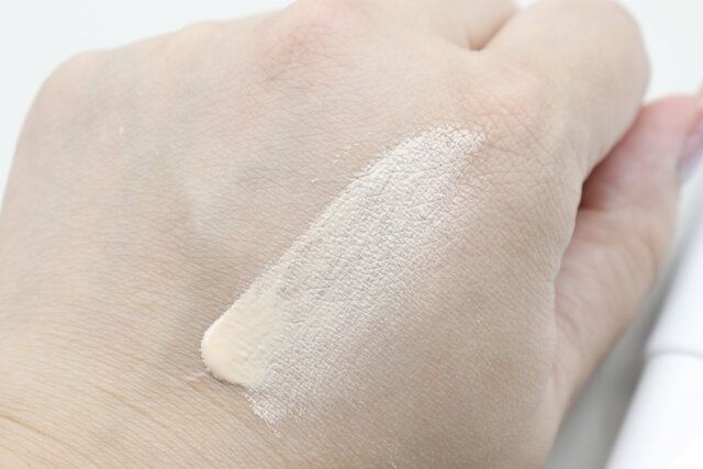 キャンドゥ コッソリンボディコンシーラー 色味