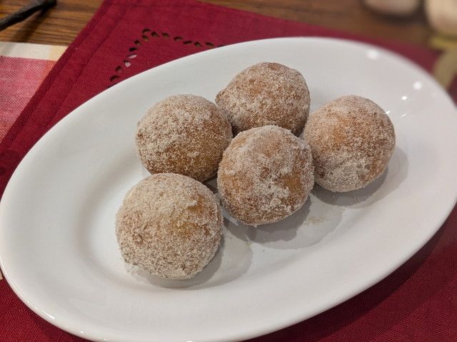 丸亀うどーなつ