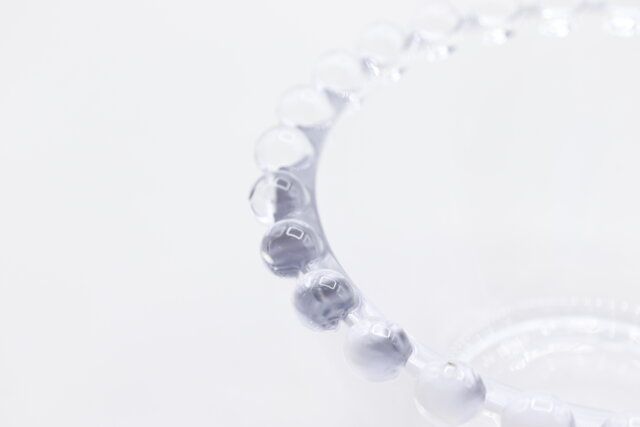 ダイソー ガラスボウル（ドット、約12.5cm） デザイン