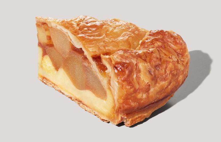 「青森県産2種のりんご カスタードアップルパイ」600円