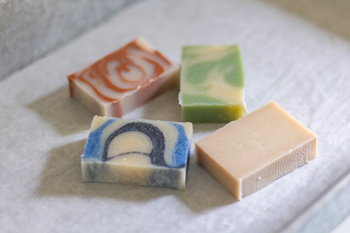 やさしい香りに癒される♪南阿蘇の湧水を使った石鹸を作る「Ladybug」