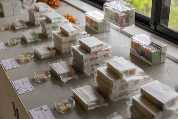 やさしい香りに癒される♪南阿蘇の湧水を使った石鹸を作る「Ladybug」