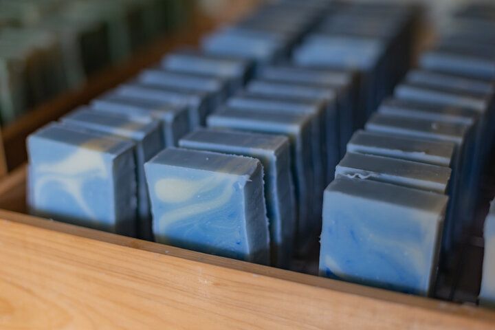 やさしい香りに癒される♪南阿蘇の湧水を使った石鹸を作る「Ladybug」