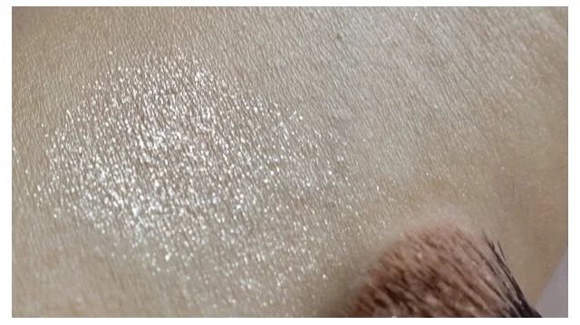 【SUQQU】単色アイシャドウの人気色ランキングTOP5_【人気色2位】SUQQU トーン タッチ アイズ 12_スウォッチ