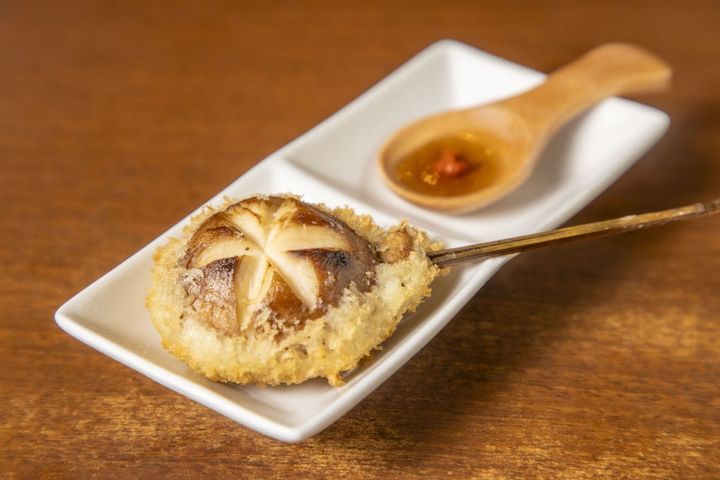 串かつ赤とんぼ