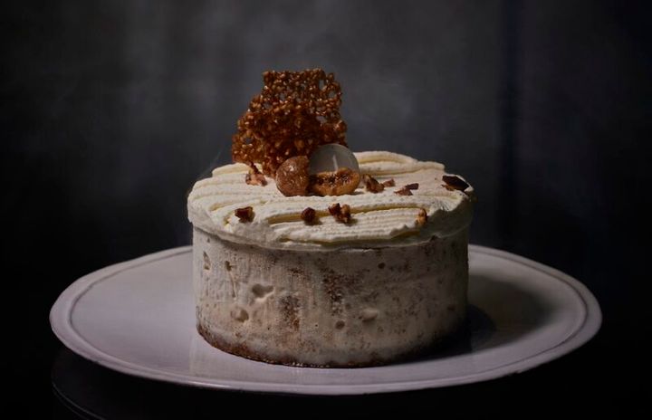 カマンベールとマスカルポーネの二層のアイスチーズケーキ