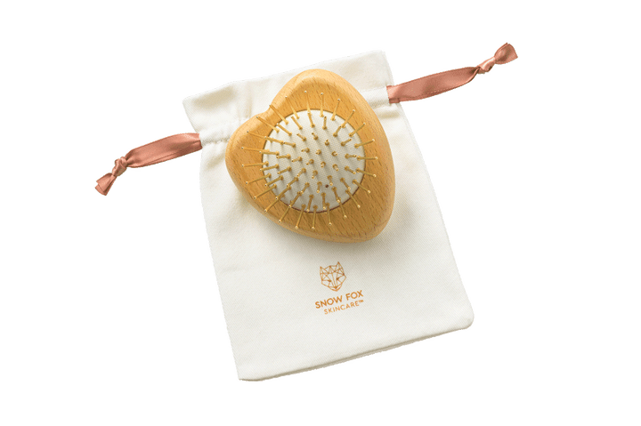 〈SNOW FOX SKINCARE〉のカッサブラシ