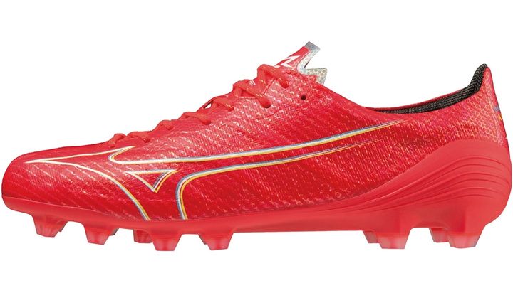 日本のミズノと契約したブラジル代表FW！試合で履いている「真っ赤なスパイク」がかっこいい