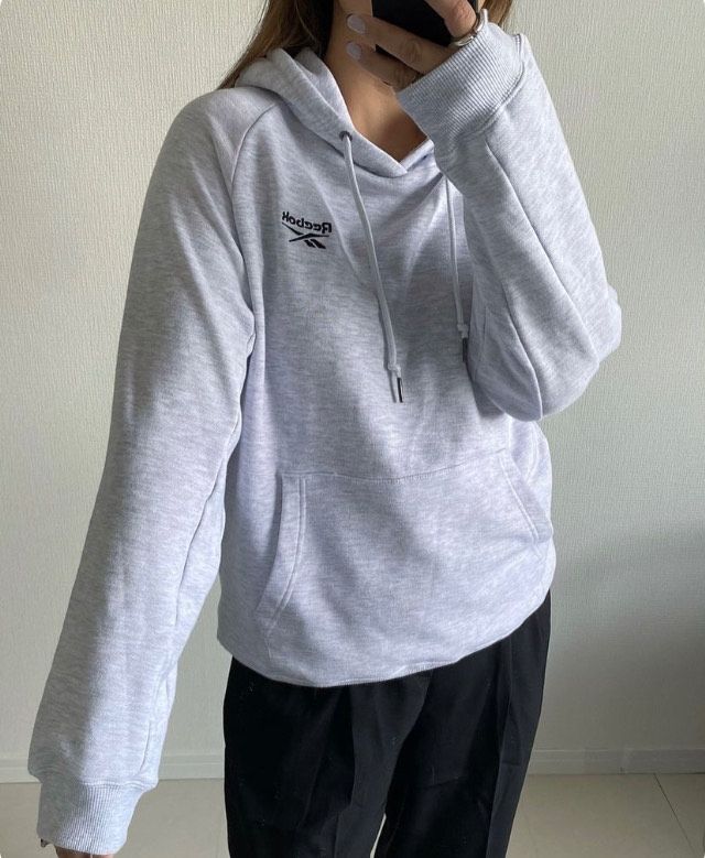 プルパーカ着用画