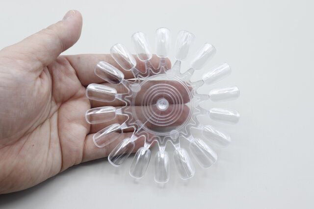 セリア ネイルカラーチャート丸型3Pクリア デザイン