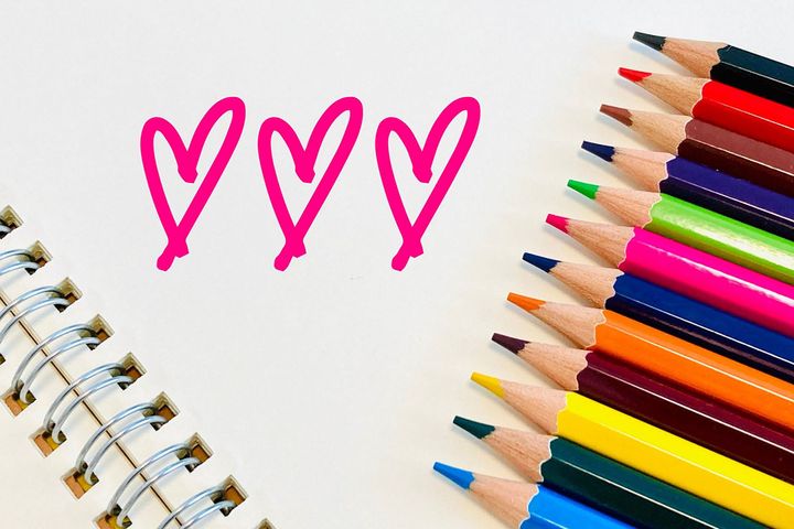 特定の色で思い浮かべる有名人はいますか？