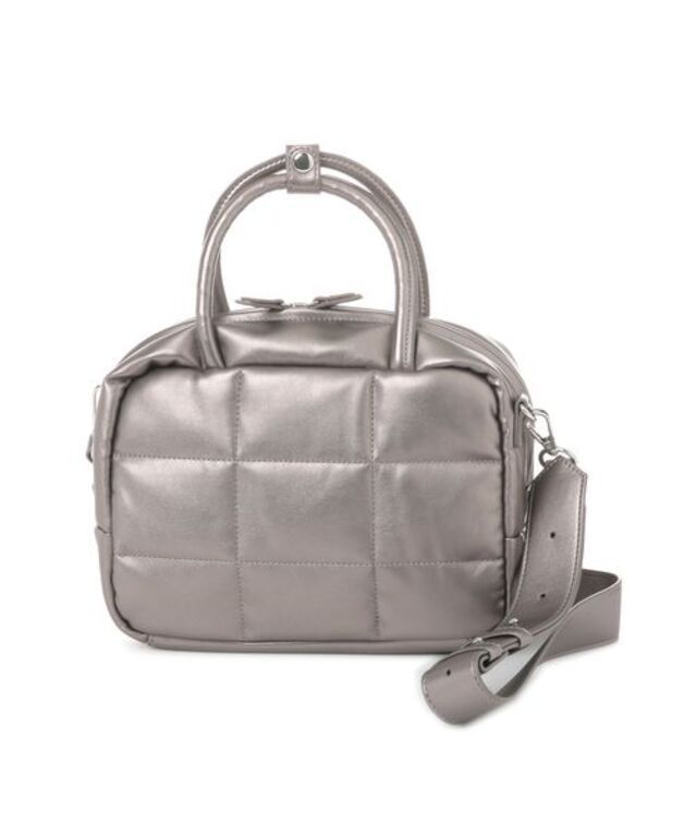 画像4: 出典：.st