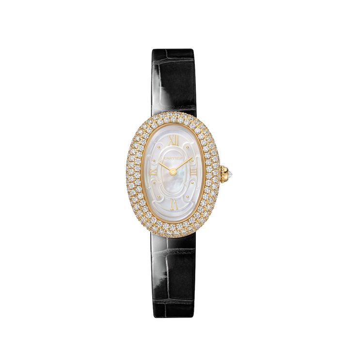 「ベニュワール」 ウォッチ クォーツ、YG、DIA ケース _31.4mm x 23.1mm ¥4,408,800（2024年11月発売予定）／CARTIER