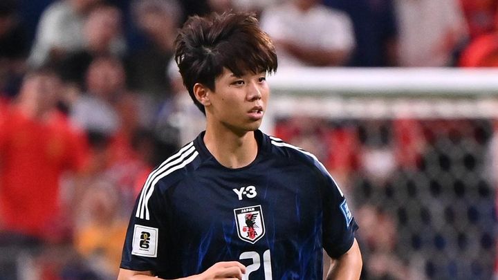 日本代表にも影響か…先月代表デビューの20歳が担架に運ばれ負傷交代