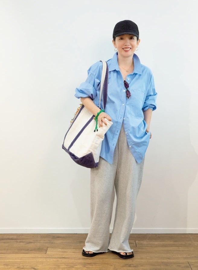 BRILLディレクター 泉亜希子さんのスエットパンツコーデ