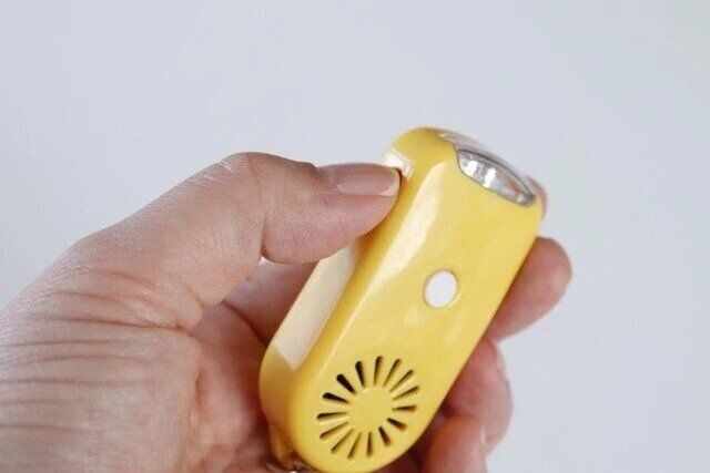 ダイソー ブザー付きライト