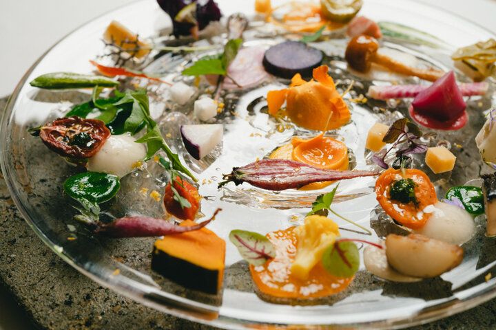 閑静な自然に抱かれたオーベルジュ「山小屋Holahoo」で南阿蘇の恵みを味わう里山フレンチを