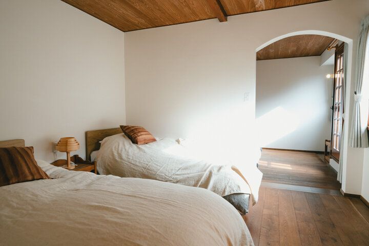 閑静な自然に抱かれたオーベルジュ「山小屋Holahoo」で南阿蘇の恵みを味わう里山フレンチを