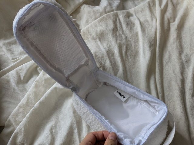 ニョロニョロポーチ中