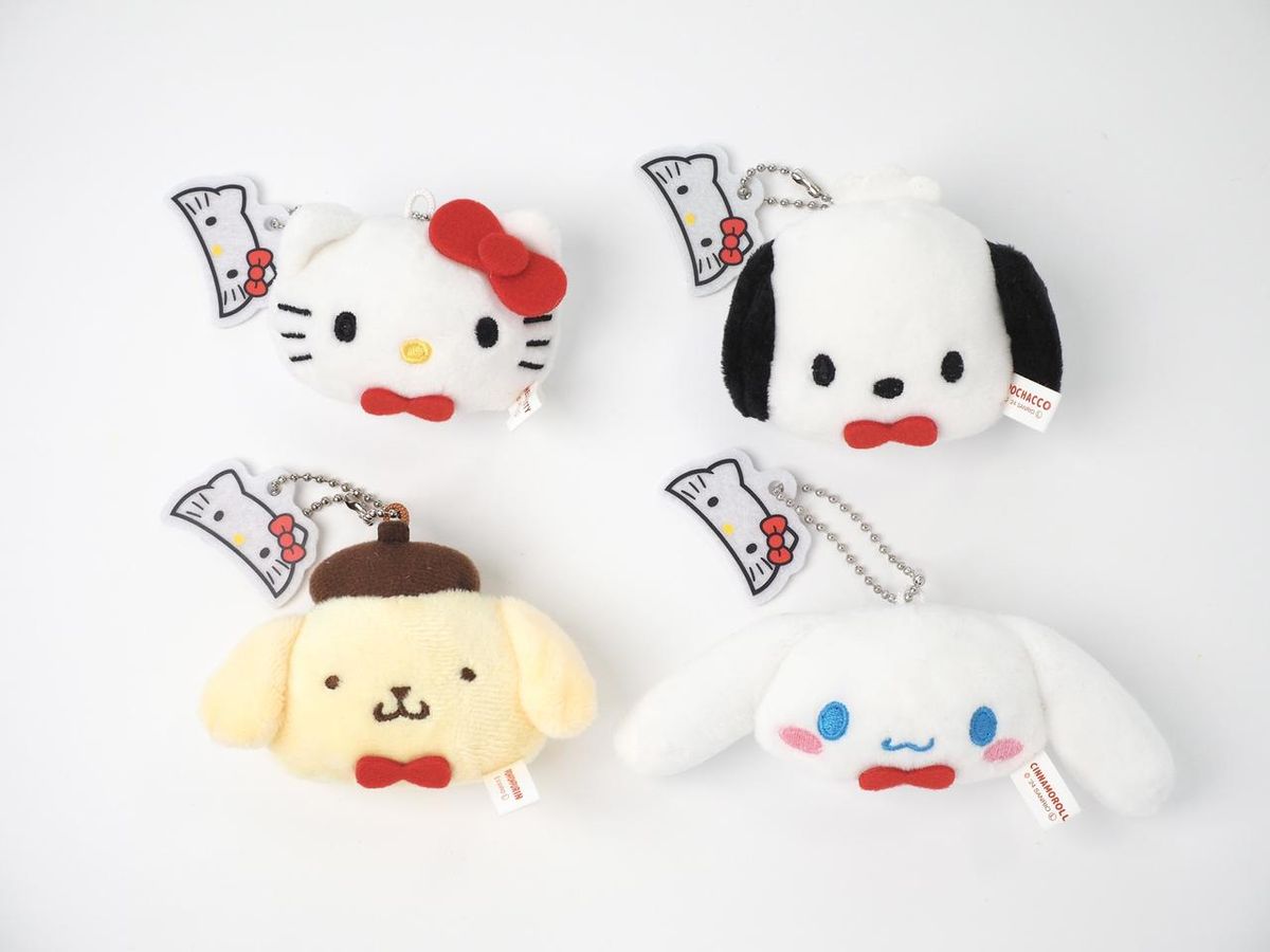サンリオ♡たまご形カプセルに入った アクリルキーホルダー ダイナソー(恐竜) ガチャ サンリオ 恐竜 ウィーアーダイナソーズ！カプセル ラバー