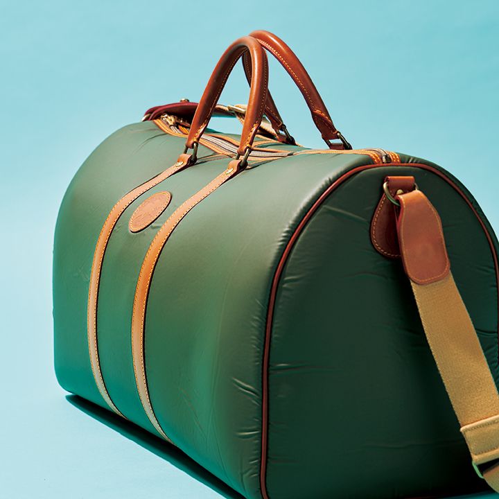 大きめを選んで間違いなし！旅行で活躍するバッグ12選