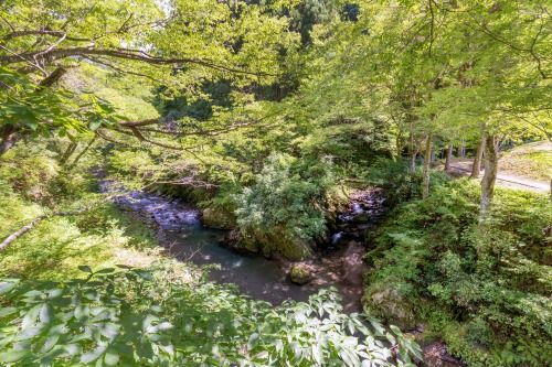 足羽川は下流に行くにつれ大きな河川になり、さらに九頭竜川と合流します
