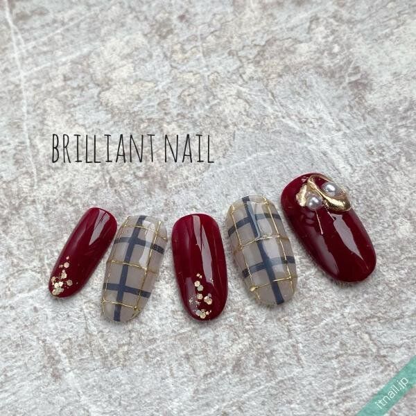 Brilliant Nailが投稿したネイルデザイン [photoid:I0111069] via Itnail Design (740986)