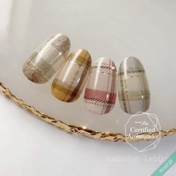 Le bijouが投稿したネイルデザイン [photoid:I0109344] via Itnail Design (740983)