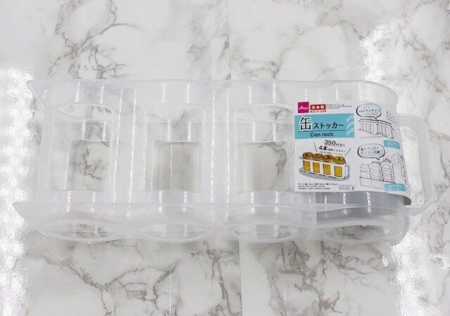 ダイソーの缶ストッカーのパッケージ