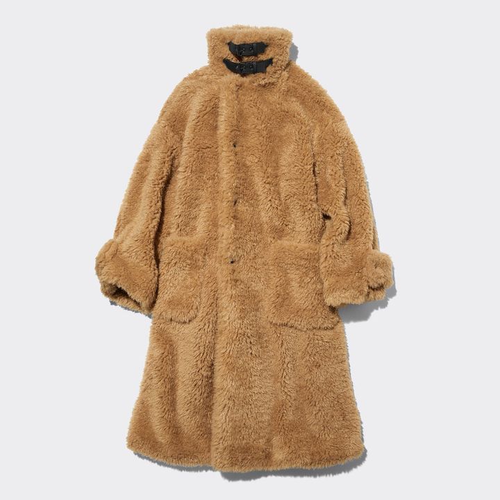 ファーリーコート ¥7,990（一部店舗およびオンラインのみ販売商品）