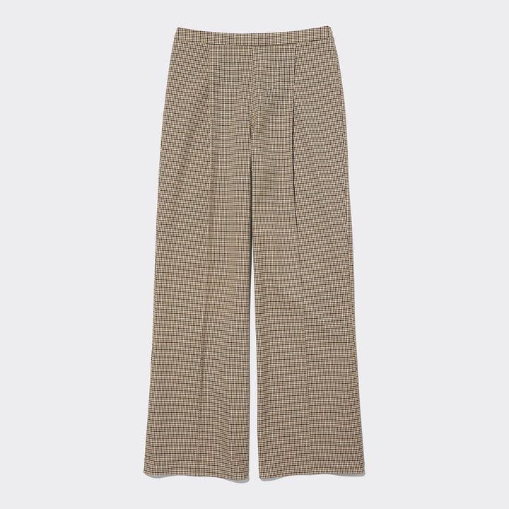 トラウザー ¥3,990（一部店舗およびオンラインのみ販売商品）