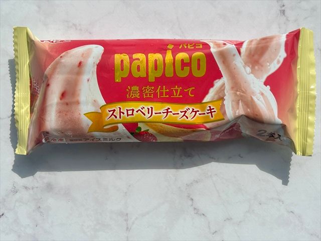 ストロベリーチーズケーキ