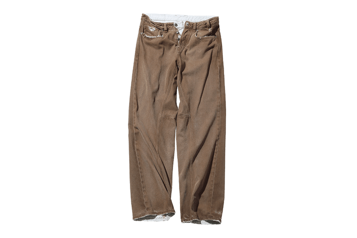 〈ディーゼル〉のパンツ