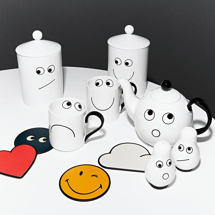 アニヤハインドマーチのホームコレクションの食器やキッチングッズ