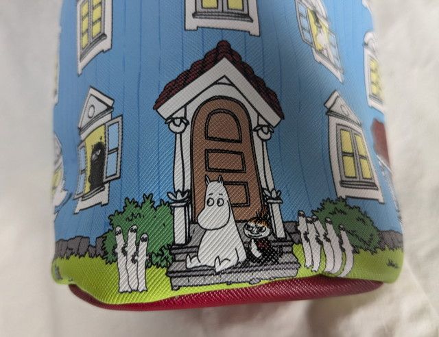 ムーミンポーチのデザイン