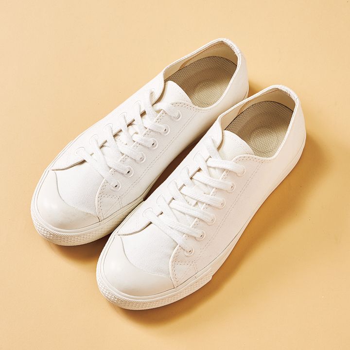 デザインがおしゃれで機能性も抜群！世界に誇れるジャパンブランドのスニーカー12選