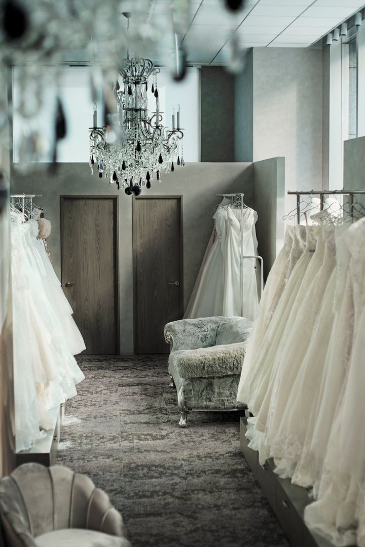 完全個室のブライダルフィッティングルームは5室を完備