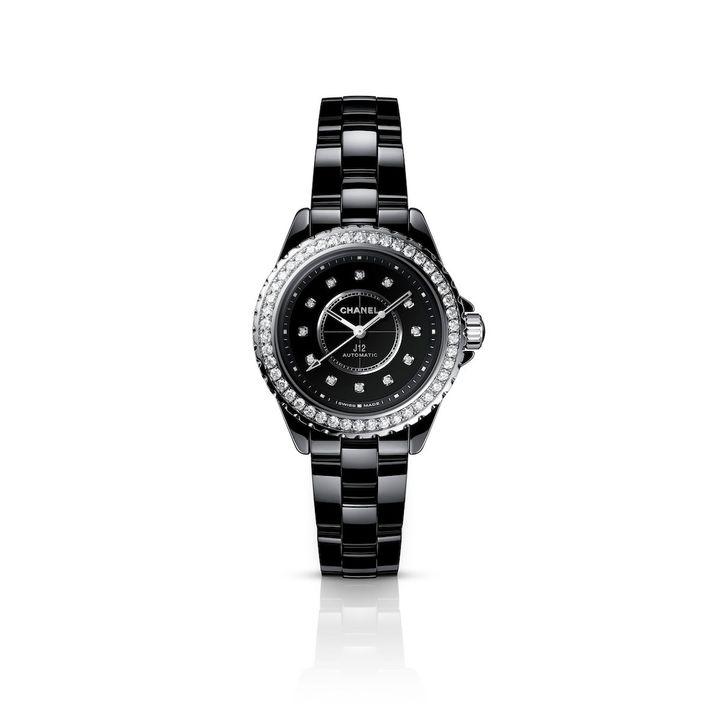 「J12 キャリバー 12.2」ウォッチ（高耐性セラミック×SSケース×ダイヤモンド、ケース径33mm、自動巻き）￥2,816,000